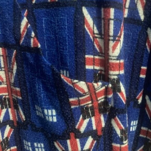 Dr. Who adult onsie - Picture 3 of 5